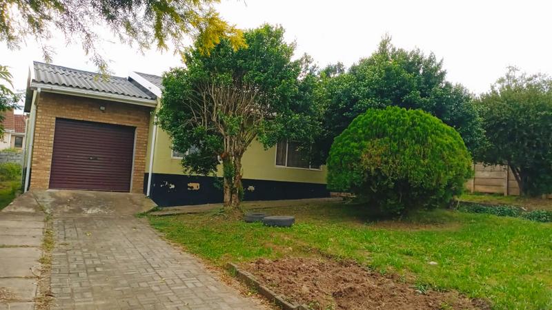 To Let 3 Bedroom Property for Rent in Northcrest Eastern Cape